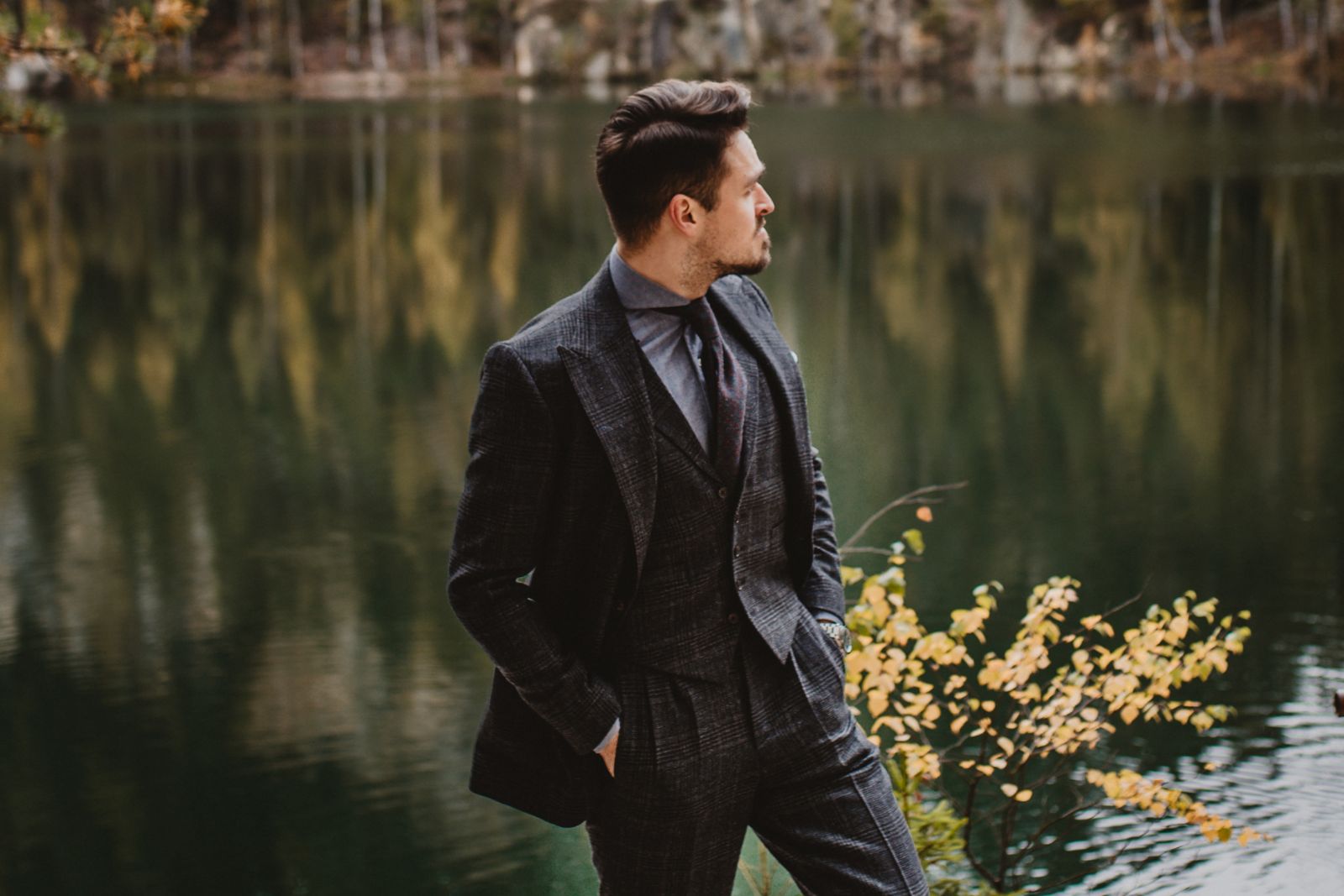 Experienced Men's Custom Suits Tailor in Chicago, IL