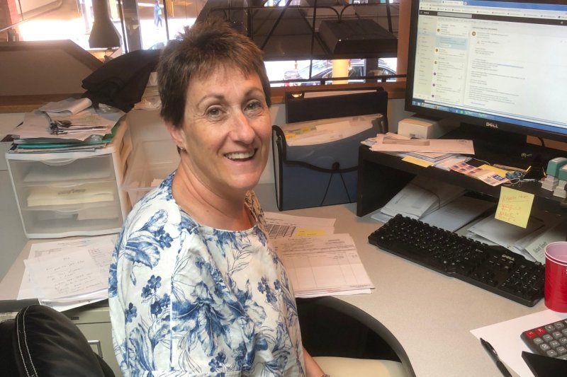 Anne Brody Tailor at Richard Bennett Custom Tailors Anne Brody Tailor at Richard Bennett Custom Tailors